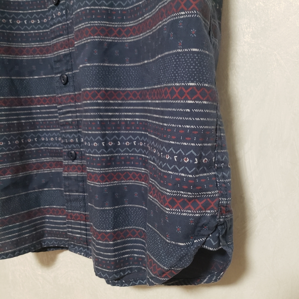 Levi's Navy Red White Patterned Button Down Short… - image 5